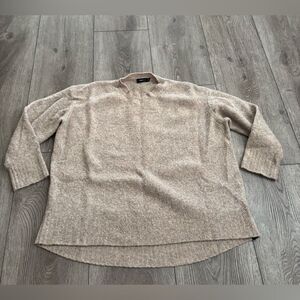 Zara Beige Knit Sweater used in good condition